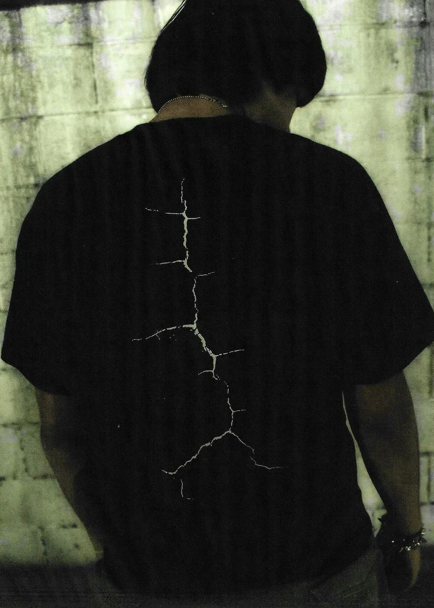 'Wasted Strings' Distressed tee